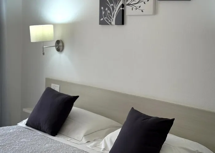 Bentus ベッド・アンド・ブレックファスト