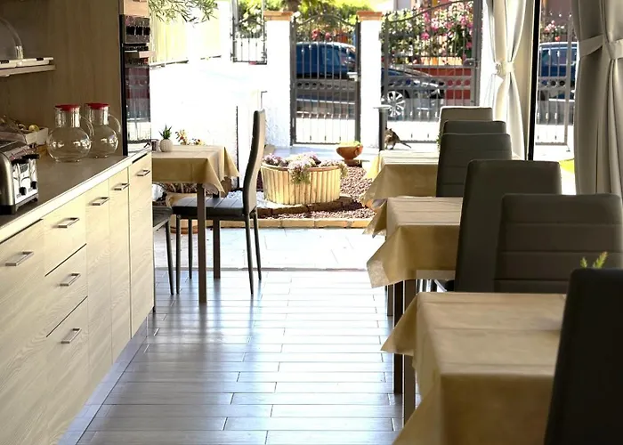 ベッド・アンド・ブレックファスト Bentus ヴィッラシミーウス